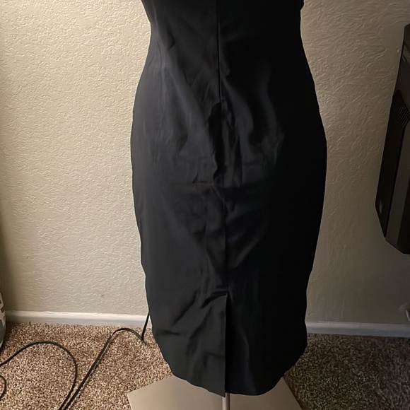 EXPRESS sexy stretch dress black size 8 EUC - Picture 4 of 5